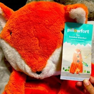 PillowFort Fox hooded blanket